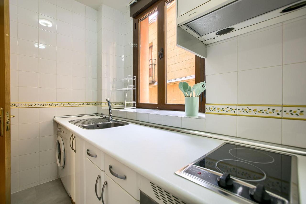 Apartamento En Centro Historico マドリード エクステリア 写真