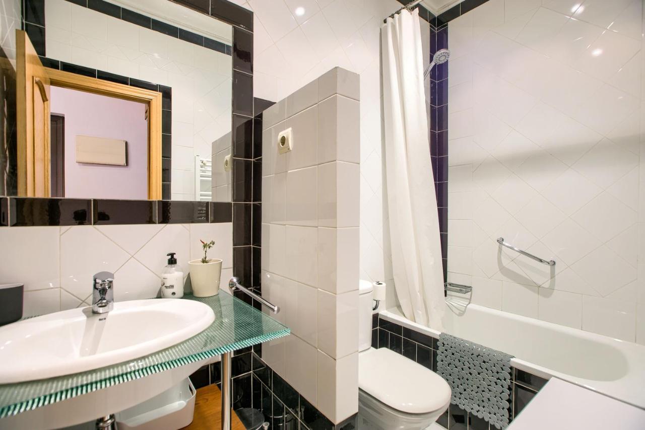 Apartamento En Centro Historico マドリード エクステリア 写真